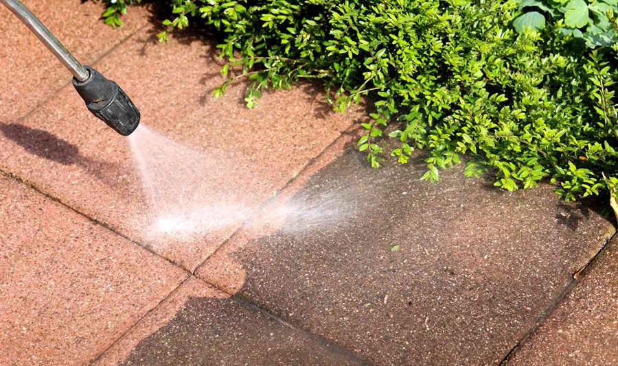 Driveway & Concrete Cleaning